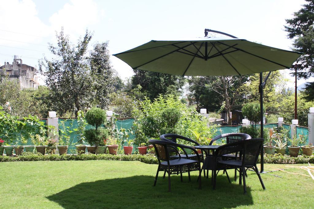 Hotel The Royal Court Nainital Zewnętrze zdjęcie
