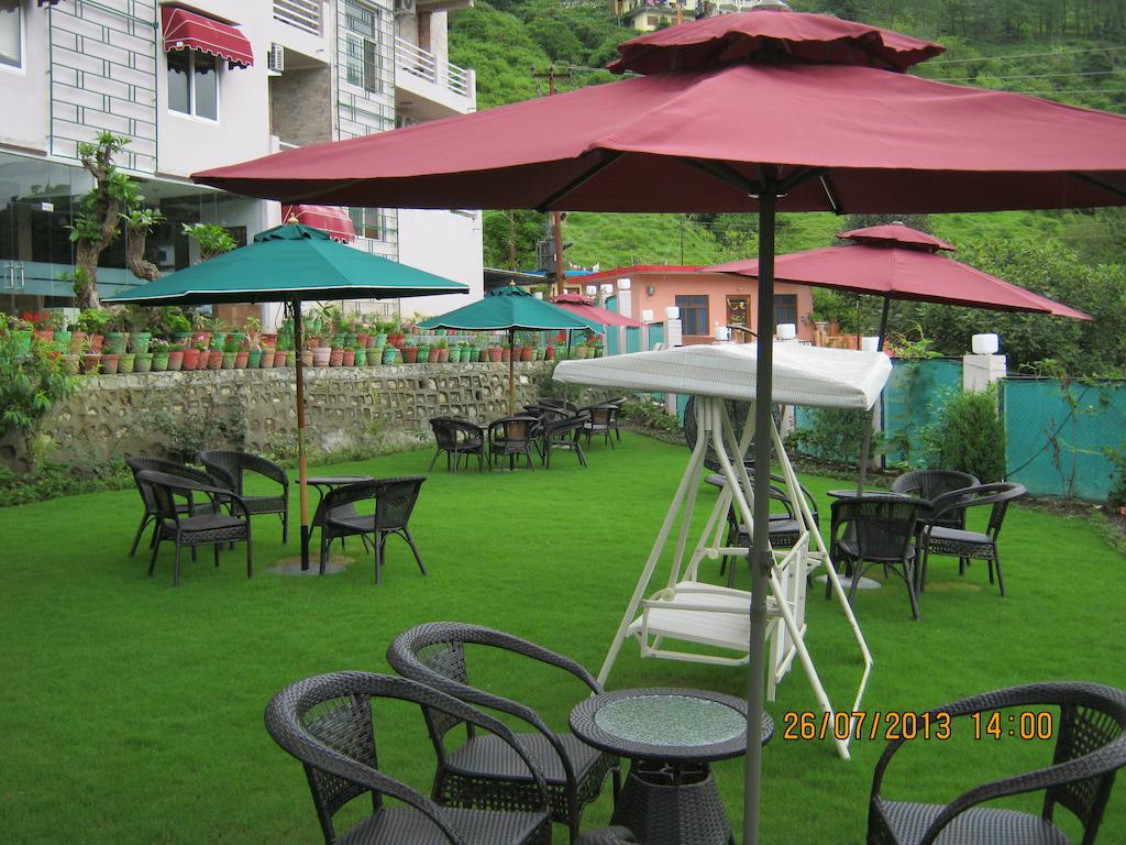 Hotel The Royal Court Nainital Zewnętrze zdjęcie
