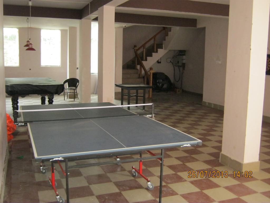 Hotel The Royal Court Nainital Zewnętrze zdjęcie